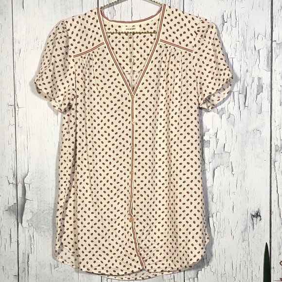 Max Studio Ivory  Short Sleeve Ladybug Print Sz M - Picture 1 of 8